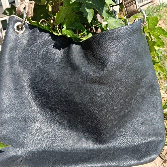 2 Piece Set MultiSac Stylish Black and Tan Women's Bag - Picture 6 of 7